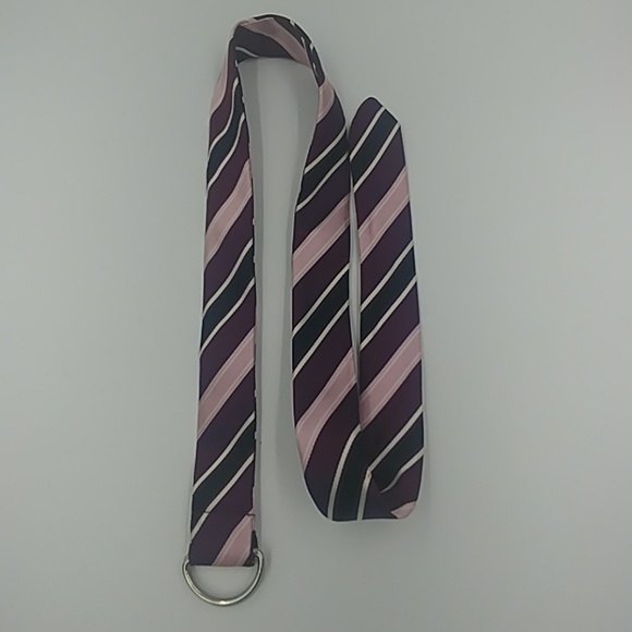 Old Navy Striped Belt W/ D-Ring Buckle Size Small - Picture 2 of 5